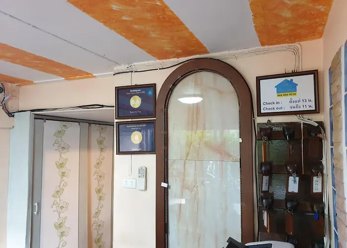 Guest house For