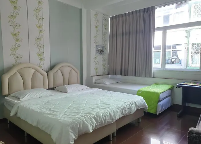 Guest house For